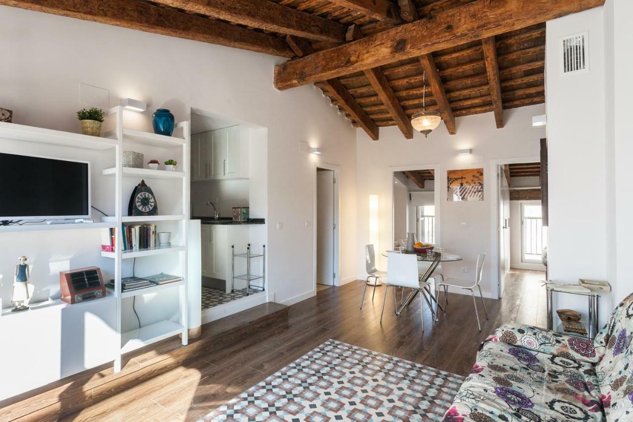 Florit Flats - Center 2br 2ba Attic Terrace View Wifi Ac Apartamento